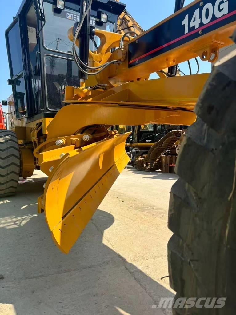CAT 140G Gréderek