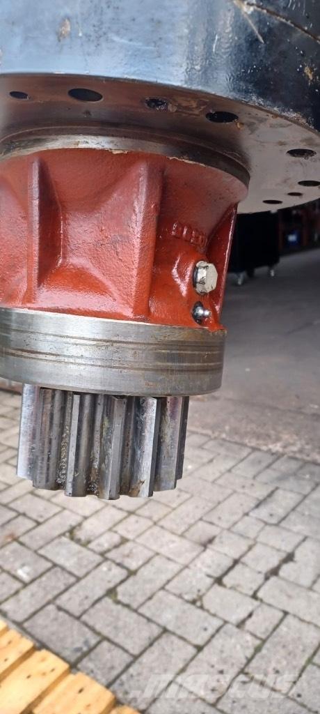 Valmet 911 . 1 Betakarítók