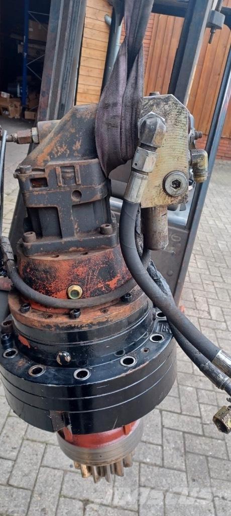 Valmet 911 . 1 Betakarítók