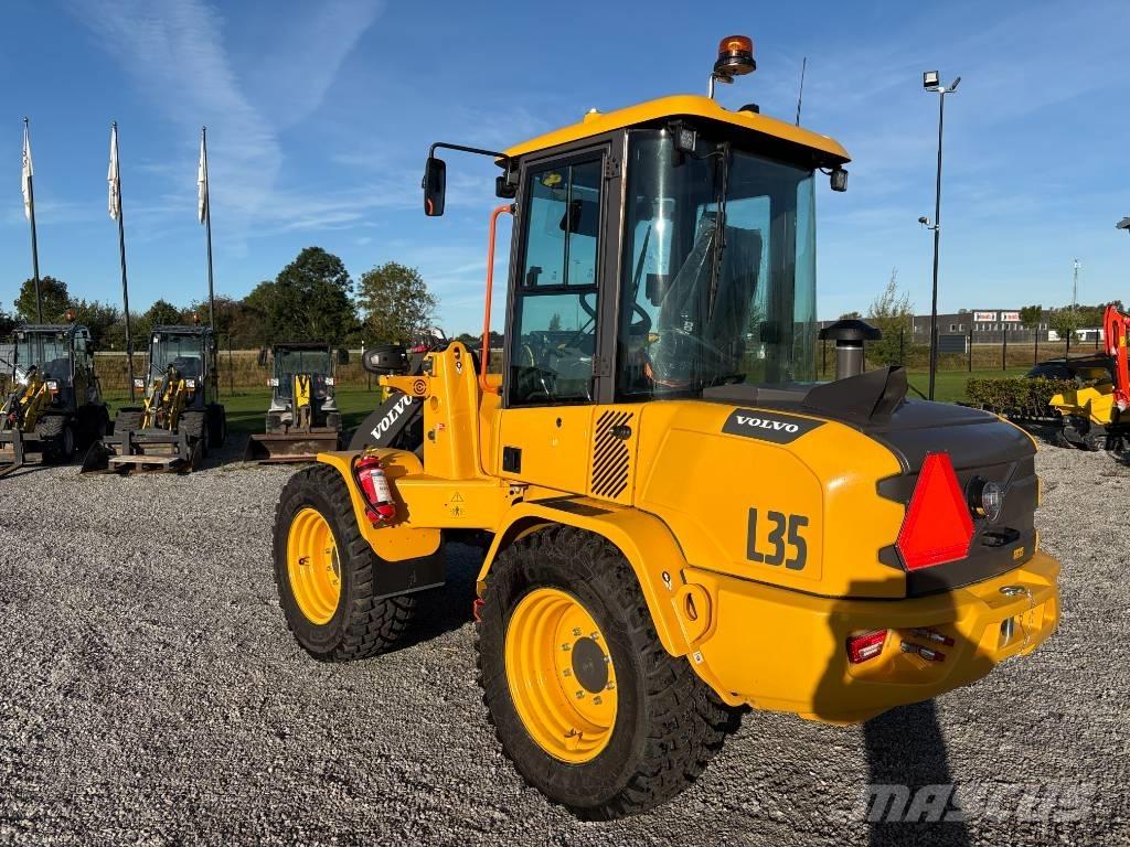Volvo L 35 HT Gumikerekes homlokrakodók