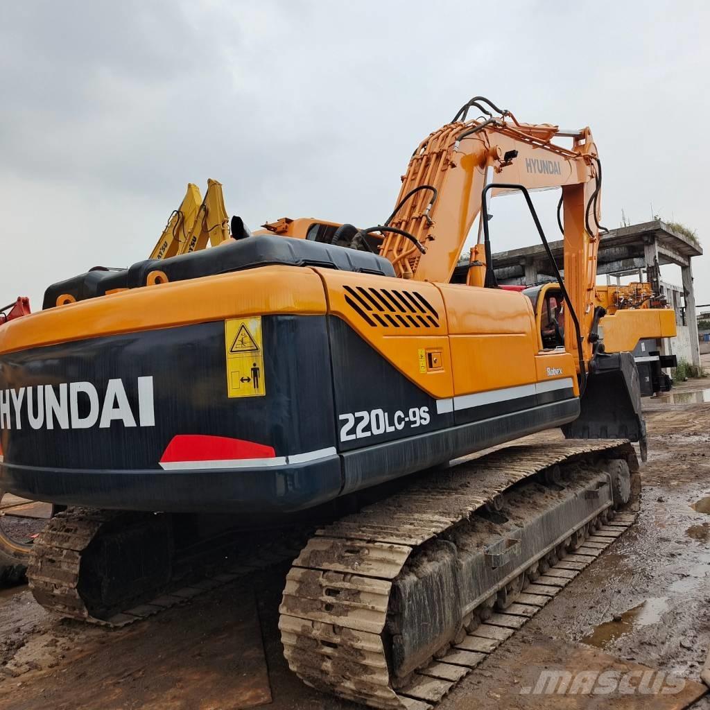 Hyundai 220 LC-9 Lánctalpas kotrók