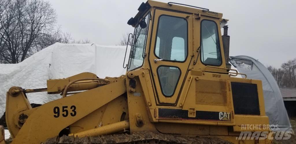 CAT 953 Lánctalpas homlokrakodók