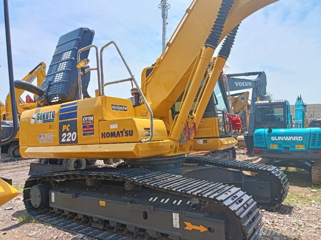 Komatsu PC 220-8 Lánctalpas kotrók