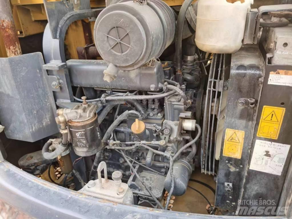 Komatsu PC 56-7 Mini kotrók < 7t