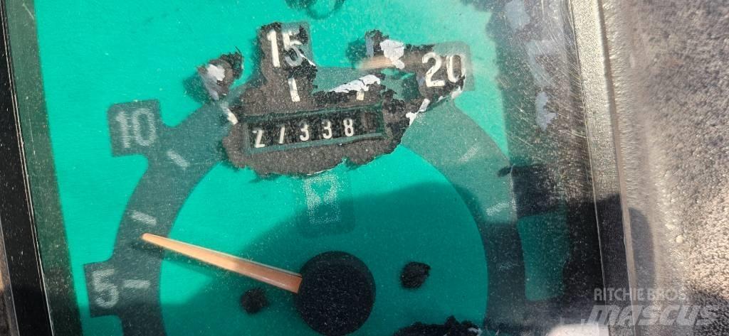 Werklust WG18B Gumikerekes homlokrakodók