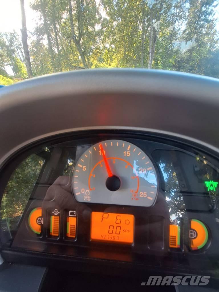 Challenger MT 775 E Traktorok