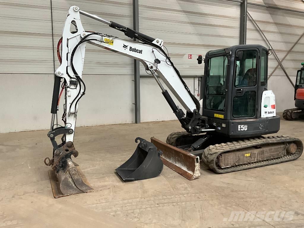 Bobcat E 50 EM Mini kotrók < 7t
