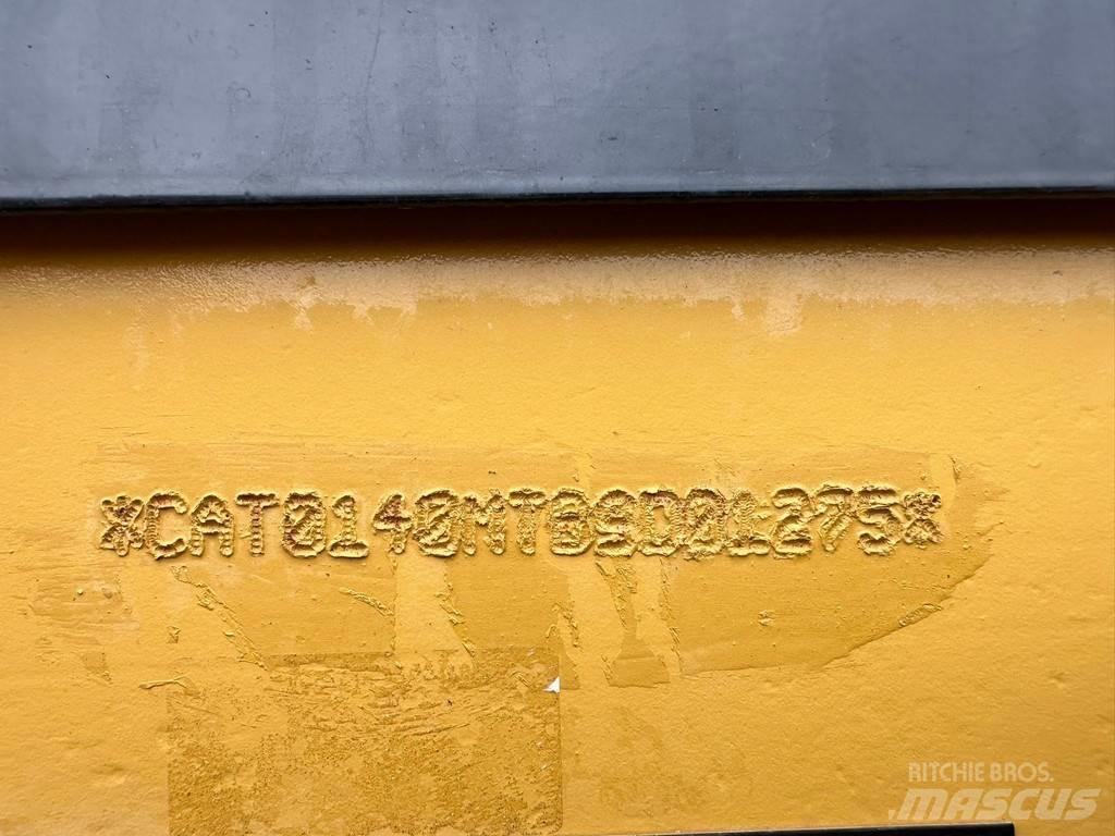 CAT 140M Gréderek