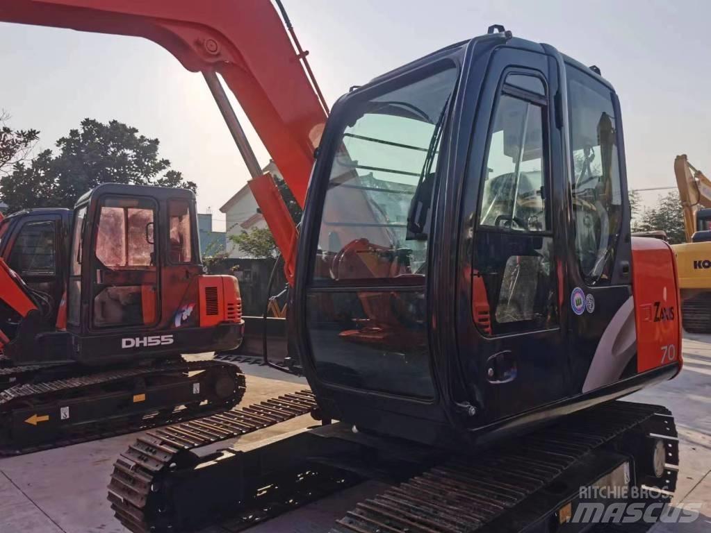Hitachi ZX 70 Közepes (midi) kotrók 7 t - 12 t