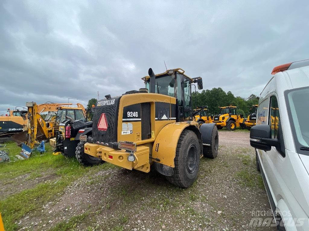 CAT 924 G Gumikerekes homlokrakodók