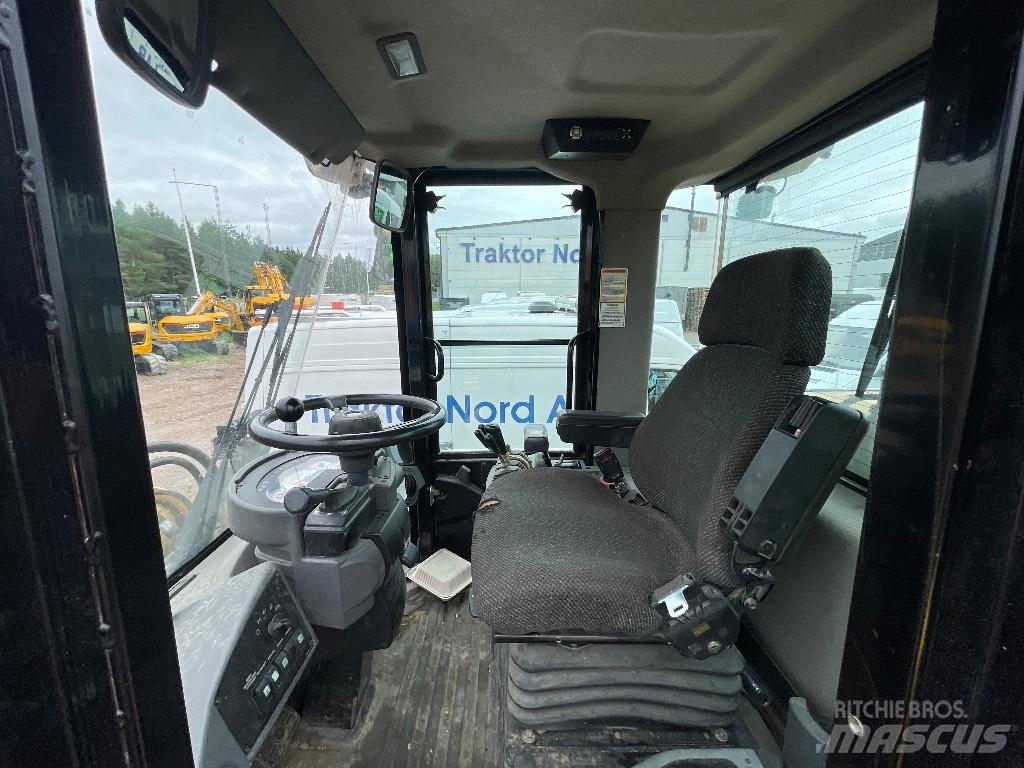 CAT 924 G Gumikerekes homlokrakodók
