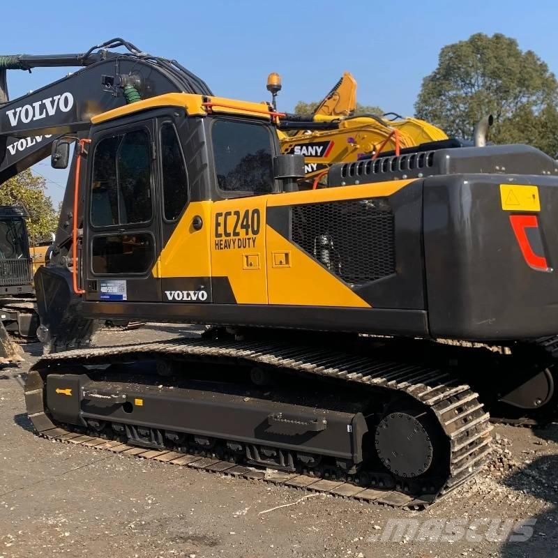 Volvo EC 240 Lánctalpas kotrók