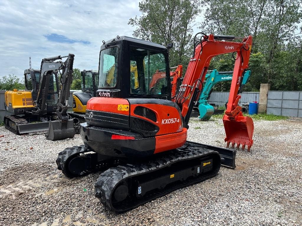 Kubota KX 057-4 Mini kotrók < 7t