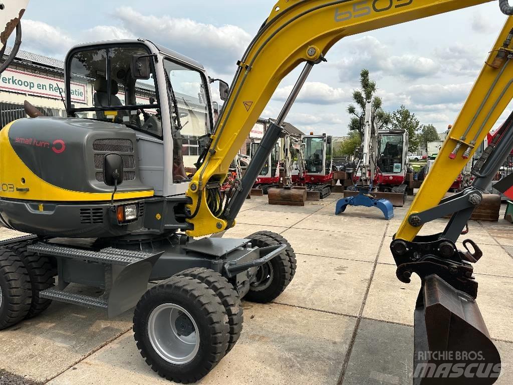 Neuson 6503 WD Gumikerekes kotrók