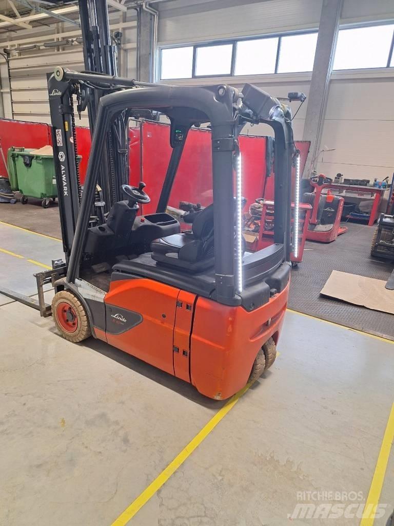 Linde E16 Elektromos targoncák