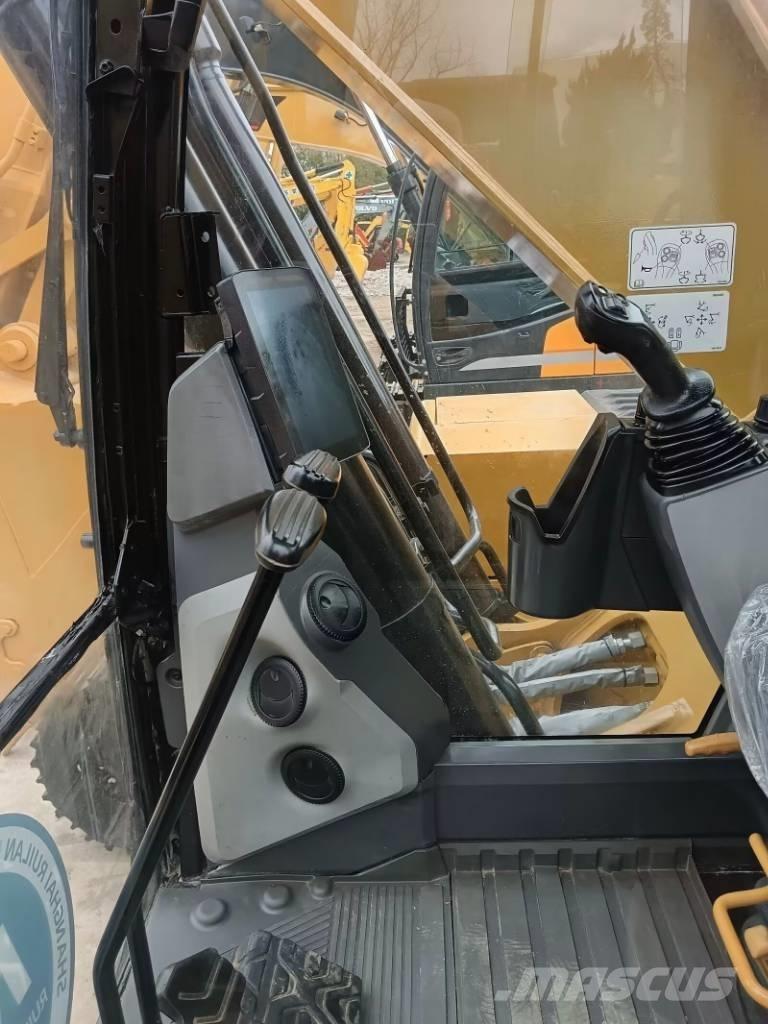 CAT 330 GC Lánctalpas kotrók