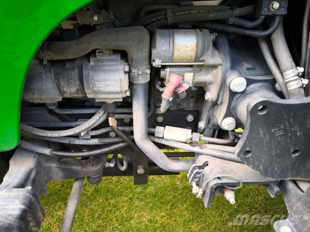 John Deere 3720 Kompakt traktorok