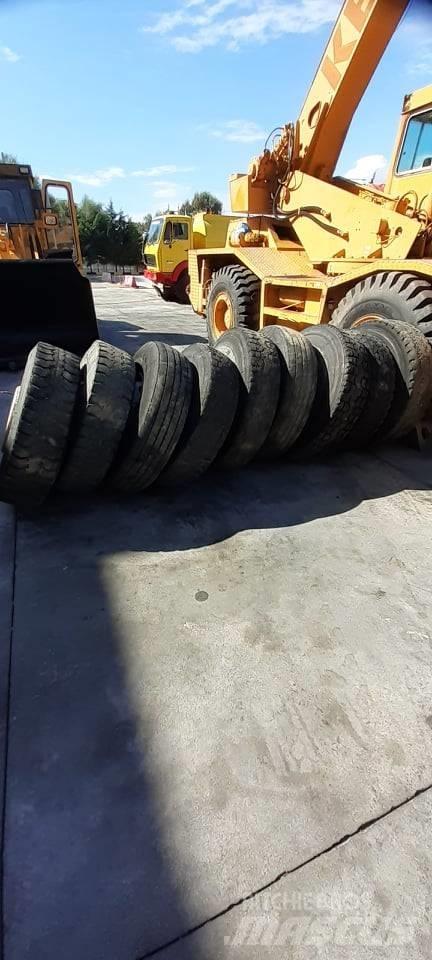 Bridgestone 13R22.5 Gumiabroncsok, kerekek és felnik