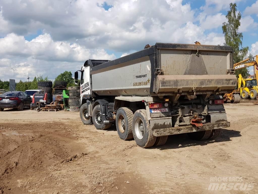Volvo FMX 500 Hidraulikus konténerszállító