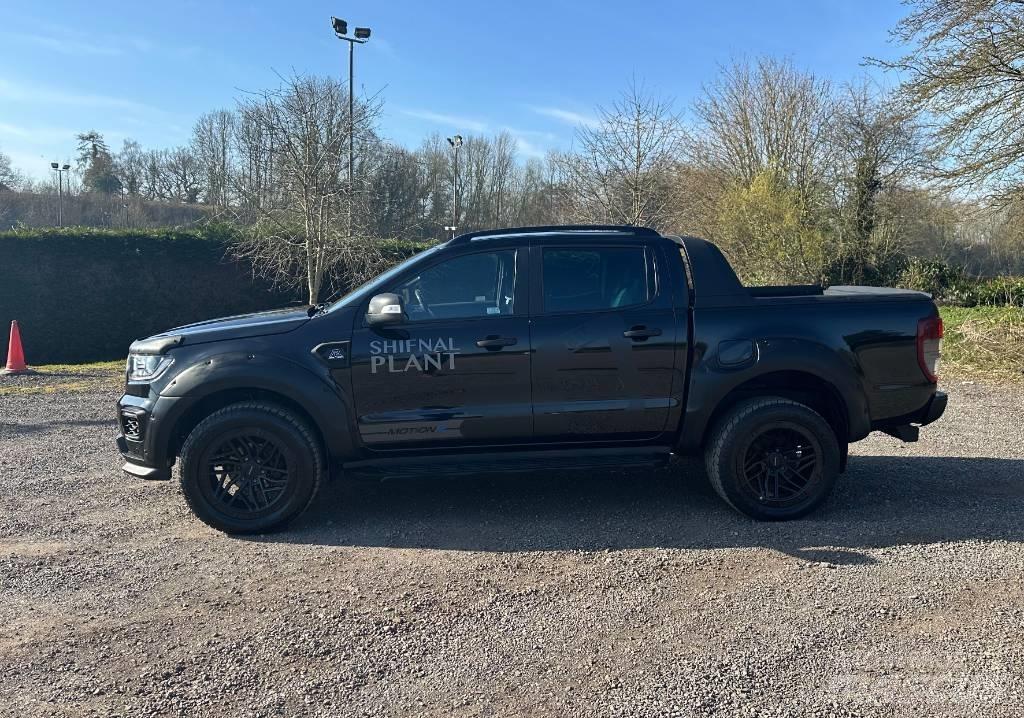 Ford Ranger Kis teherszállító/Platós kocsi