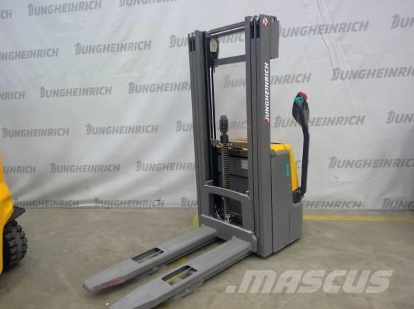 Jungheinrich EJC 112 Gyalogkíséretű targonca