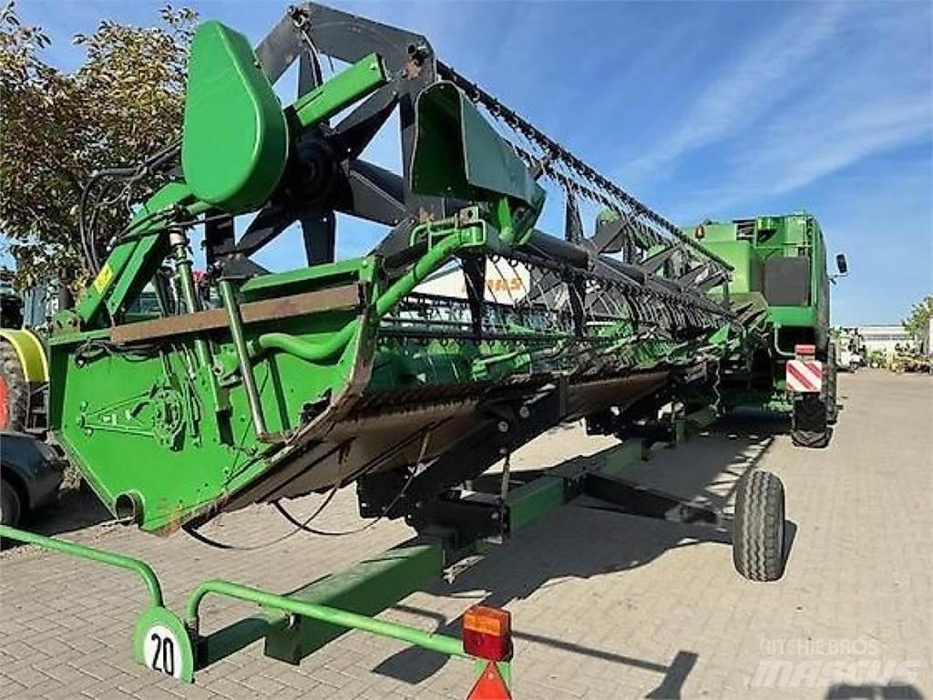 John Deere W550 Kombájnok