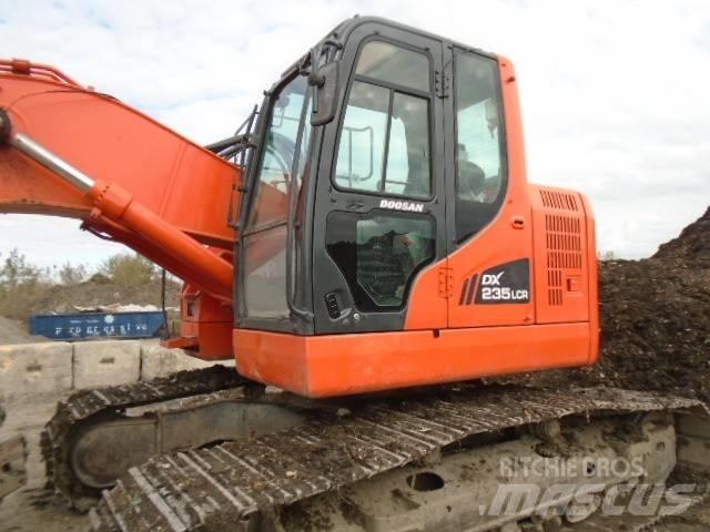Doosan DX 235 LCR Lánctalpas kotrók
