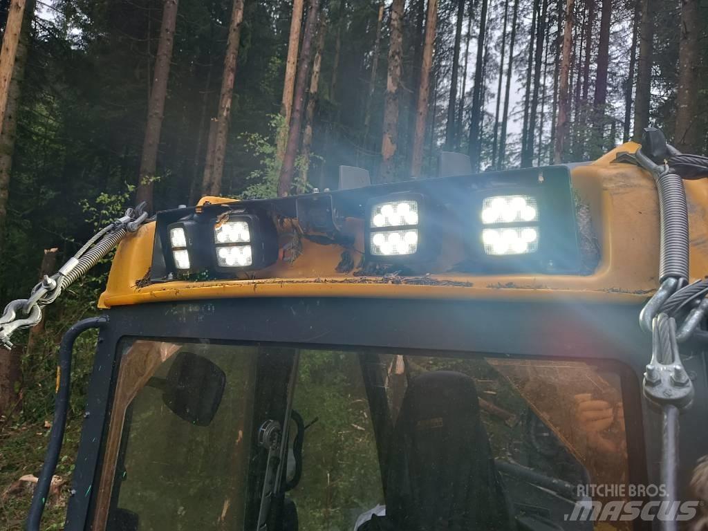 Ponsse Ergo 8W Betakarítók