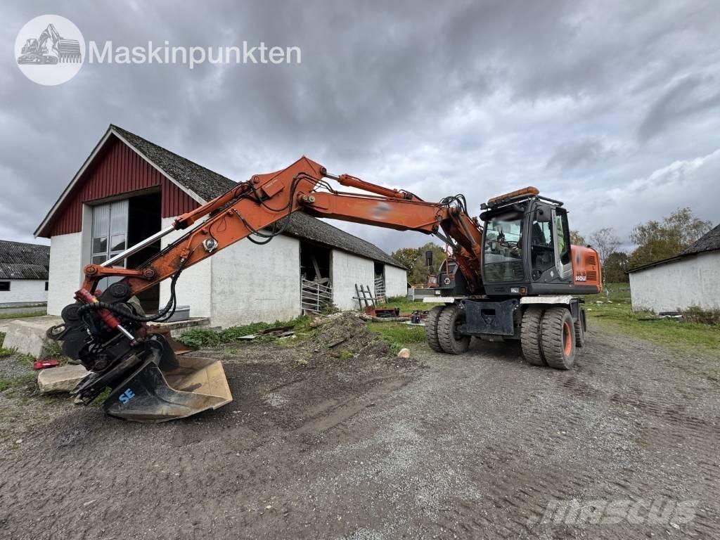 Hitachi ZX 140 W-3 Gumikerekes kotrók