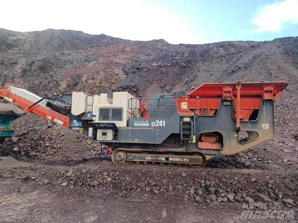 Sandvik QJ241 Mobil törőgépek
