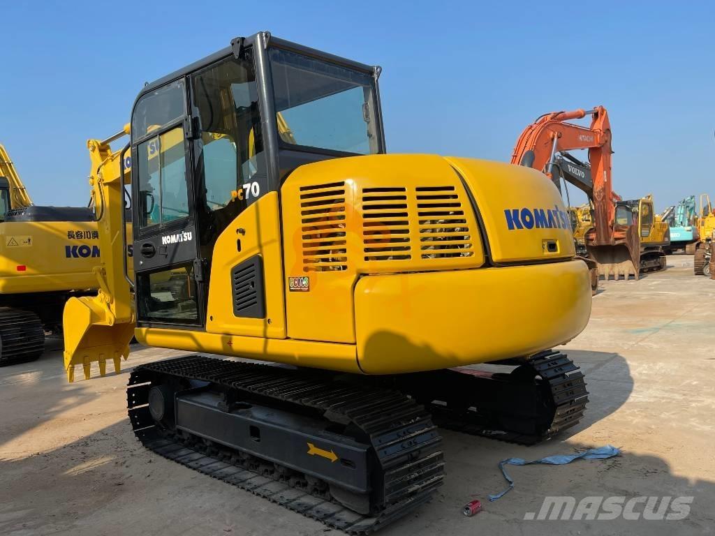 Komatsu PC 70 Mini kotrók < 7t