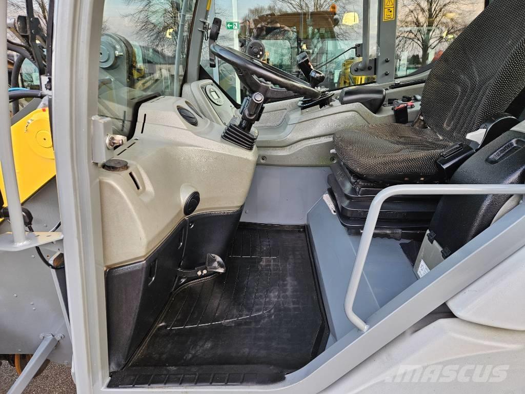 Kramer 5085 Gumikerekes homlokrakodók