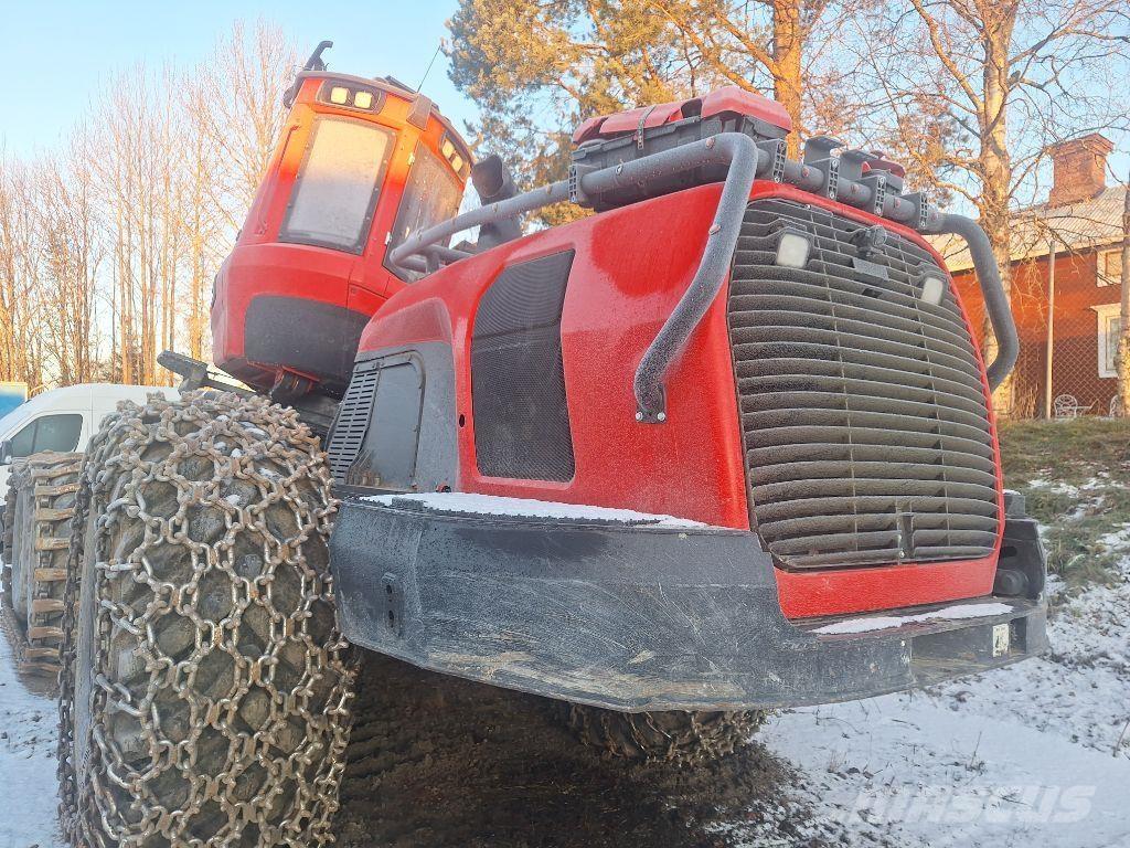 Komatsu 951 Betakarítók