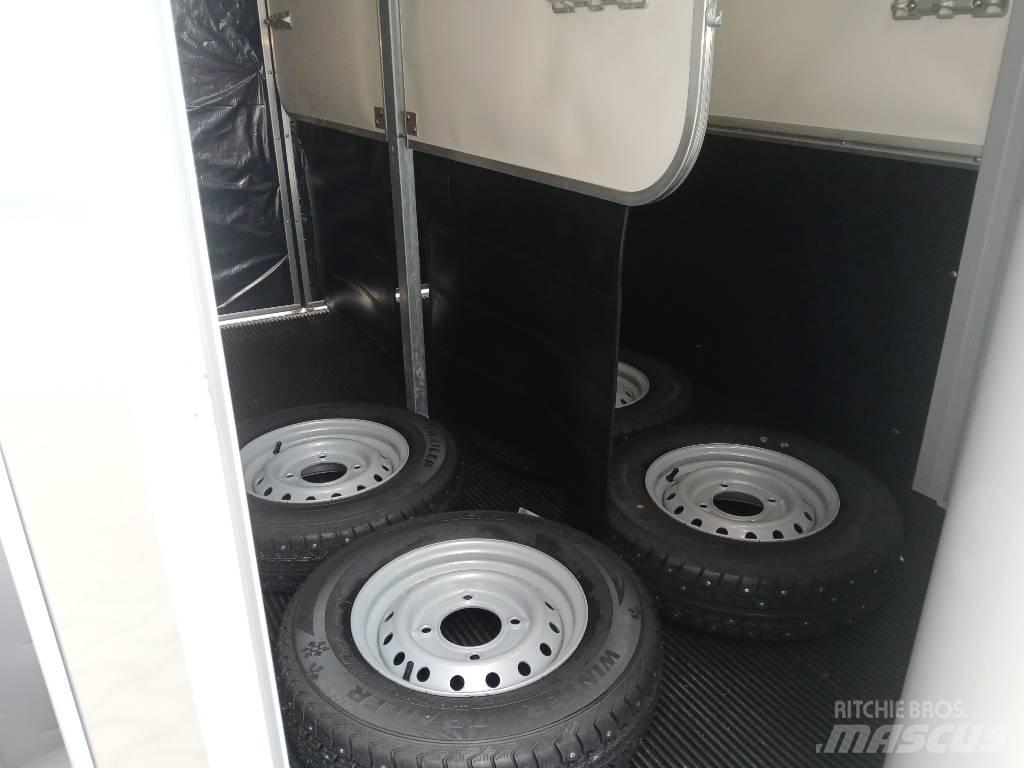  Ifor-Williams HB506 Állatszállító pótkocsik