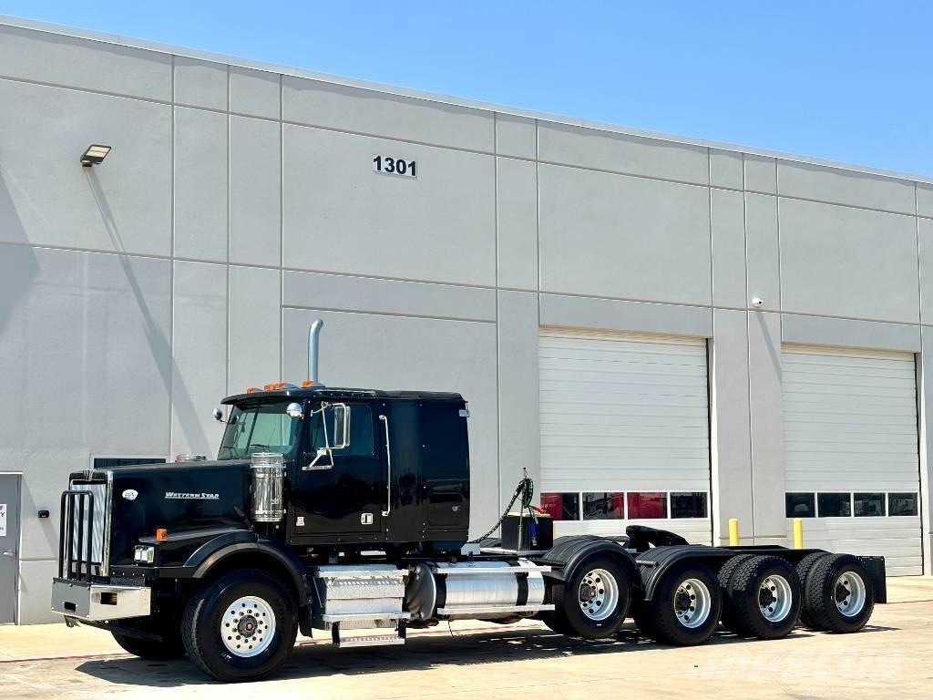 Western Star 4900 SA Nyergesvontatók