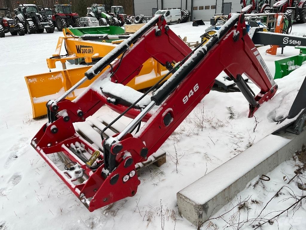 Massey Ferguson 945 Homlokrakodók és kotrók