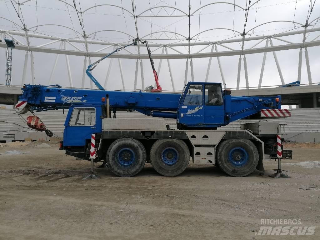 Liebherr LTM 1035 Terepdaruk