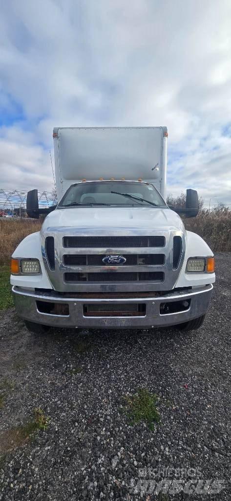 Ford F 650 Dobozos teherautók