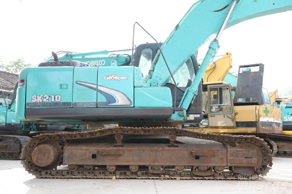 Kobelco SK 210-8 Lánctalpas kotrók