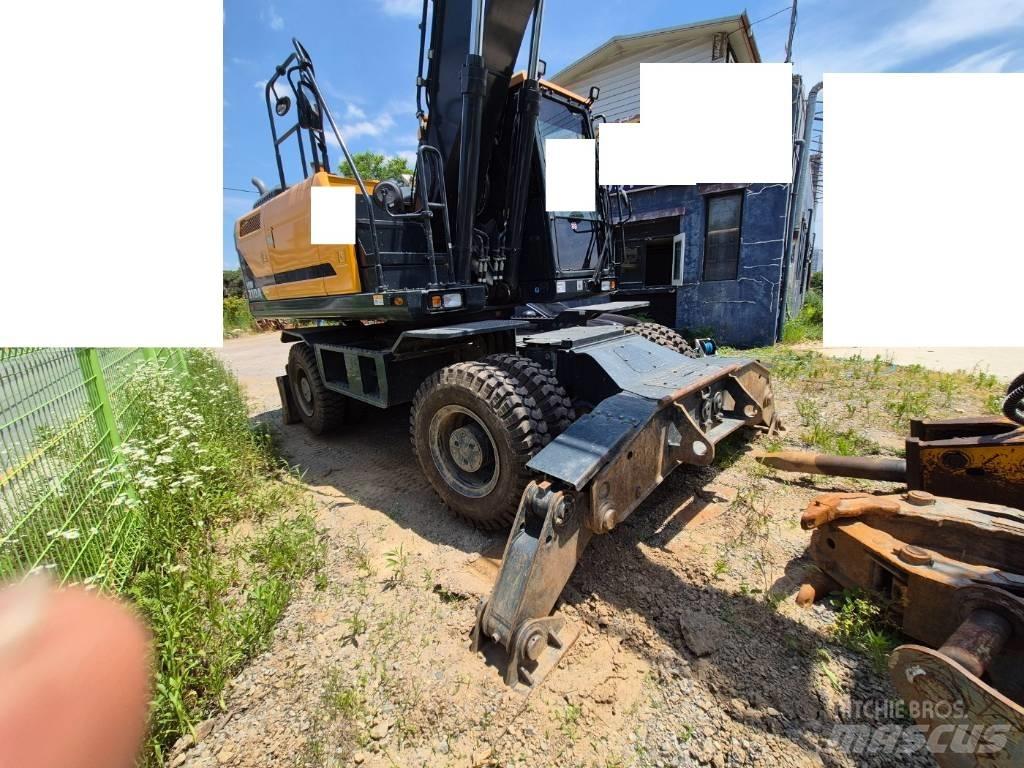 Hyundai HW 210 A Gumikerekes kotrók