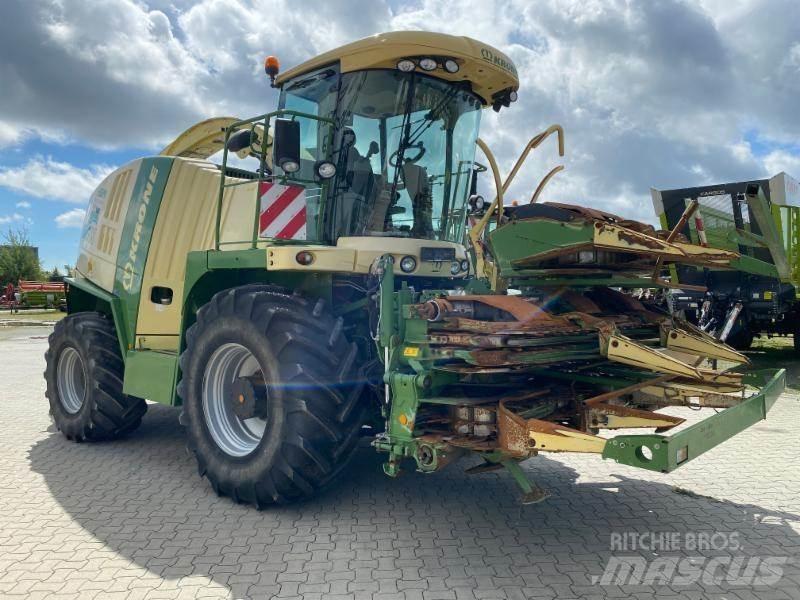 Krone BIG X 700 Önjáró szecskázók