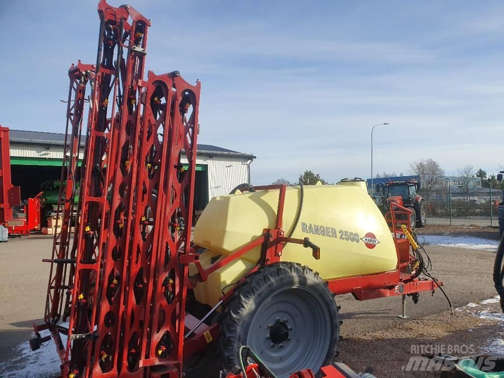 Hardi 2500 Ranger Vontatott trágyaszórók