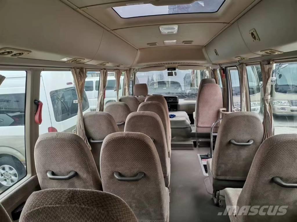 Toyota Coaster Bus Mini buszok