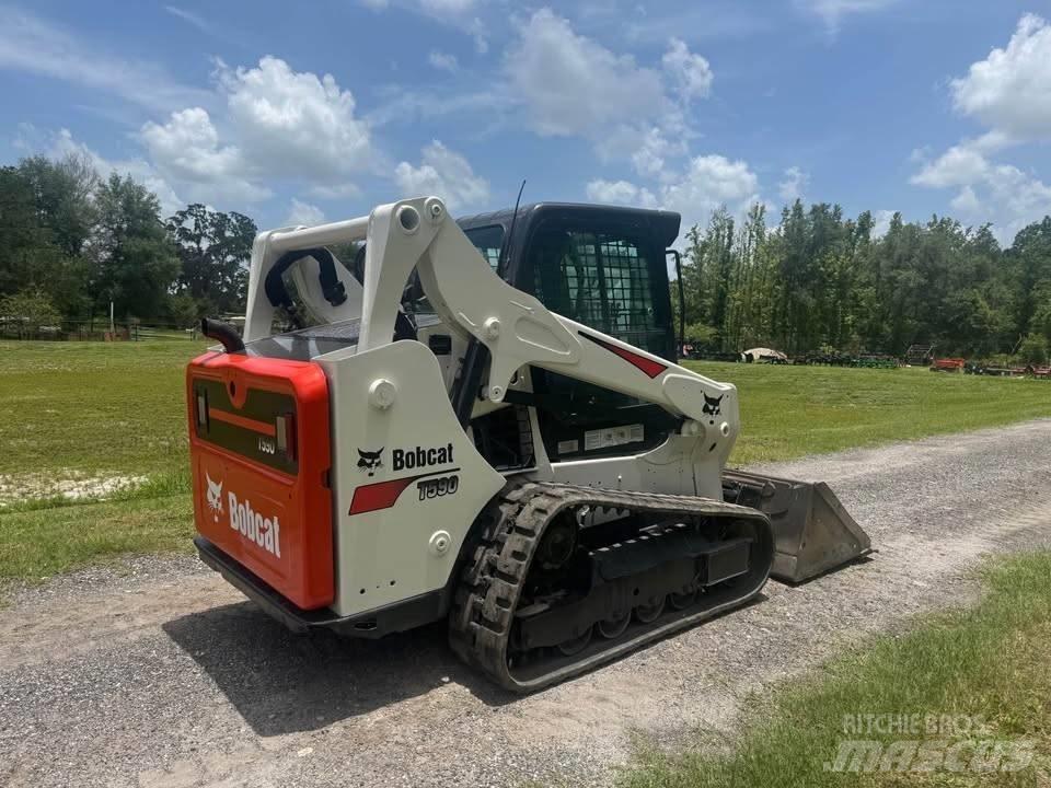 Bobcat T 590 Kompaktrakodók