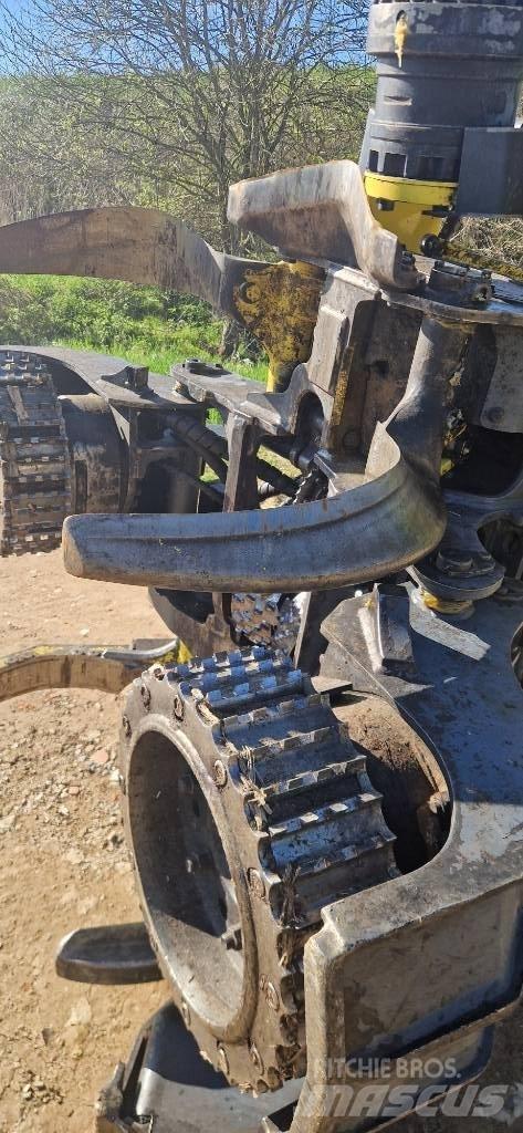 John Deere 1270 G Betakarítók