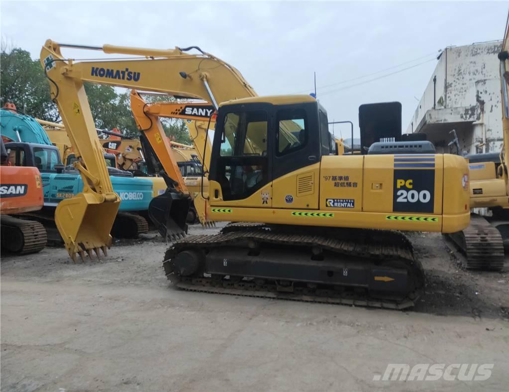 Komatsu PC200-7 Lánctalpas kotrók