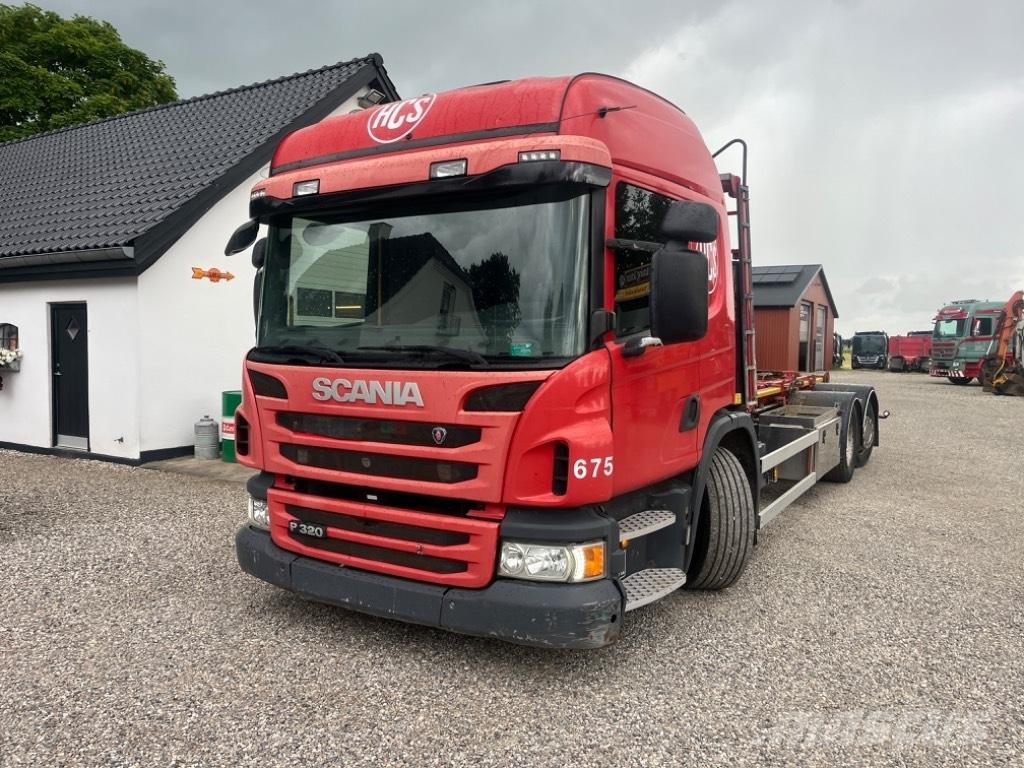 Scania P 320 Horgos rakodó teherautók