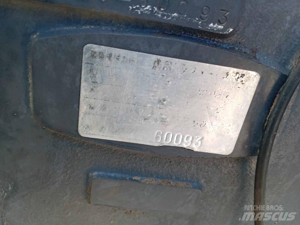 Mitsubishi D 3850FD Traktorok