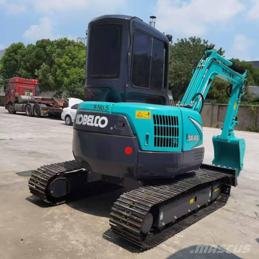 Kobelco SK 40 Mini kotrók < 7t