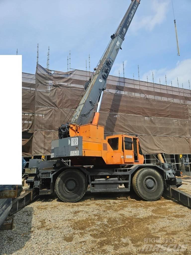 Komatsu LW 250 Mobil daruk